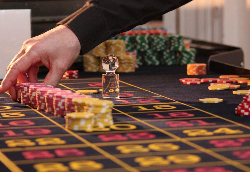 Glückspiel im Internet: Wie geht es weiter mit den Online Casinos?