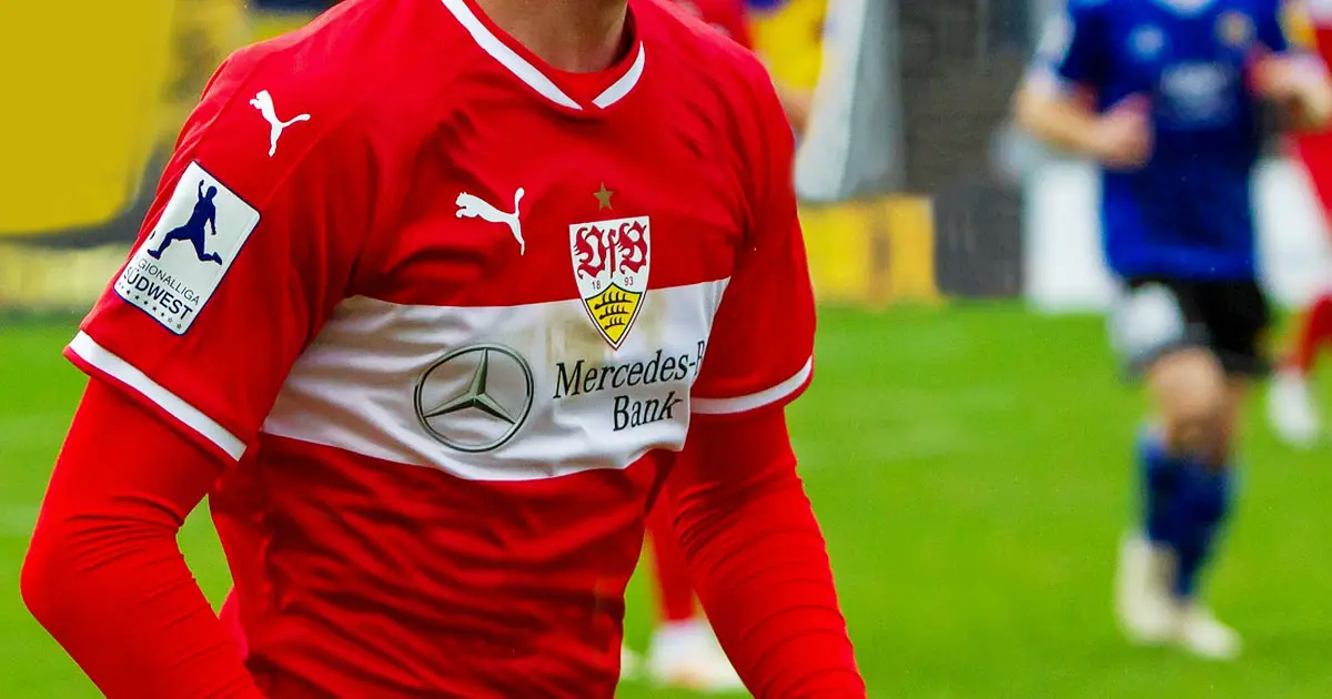 sammeln von fußballtrikots